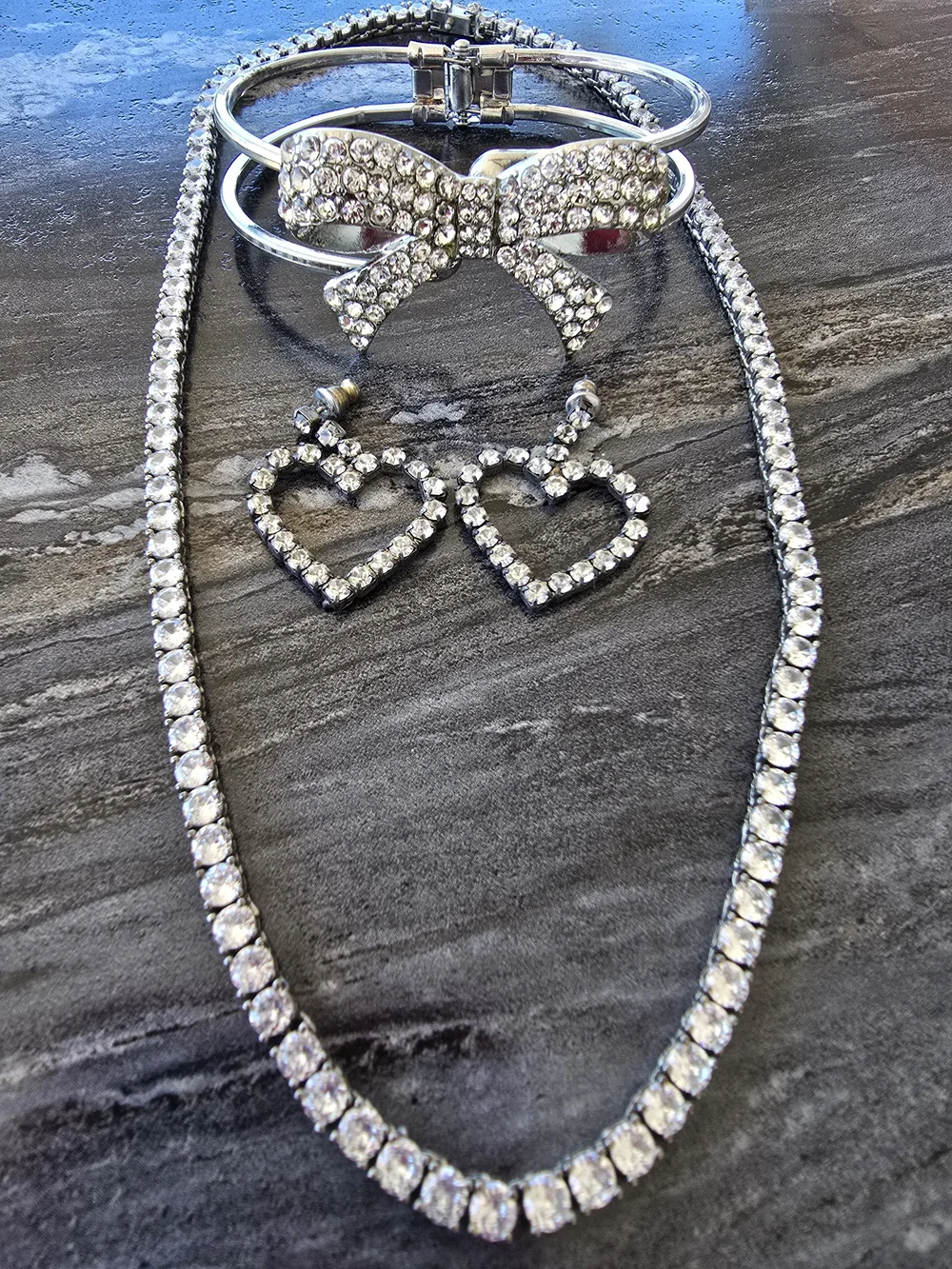 Vintage Rhinestone Necklace 16",Bracelet to 8",Pierced Earrings1.5" - Picture 5 of 5